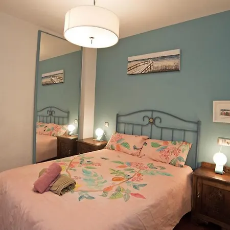 Apartamento en Cimadevilla junto al Puerto Deportivo * Gijón