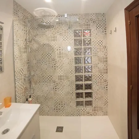 Apartamento en Cimadevilla junto al Puerto Deportivo Apartamento