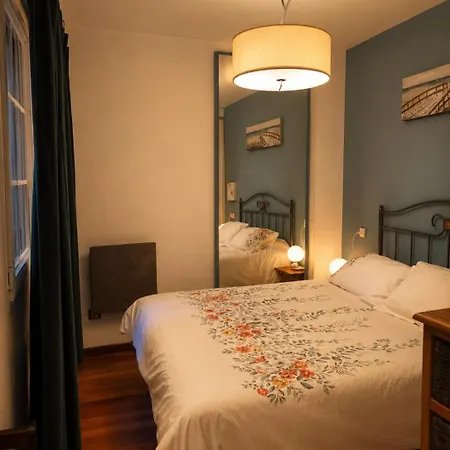 Apartamento en Cimadevilla junto al Puerto Deportivo * Gijón