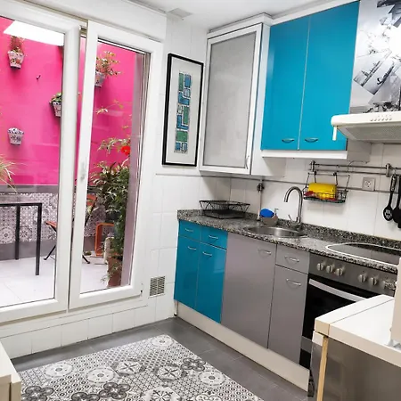 Apartamento en Cimadevilla junto al Puerto Deportivo