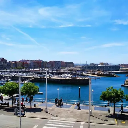 Apartamento en Cimadevilla junto al Puerto Deportivo Gijón