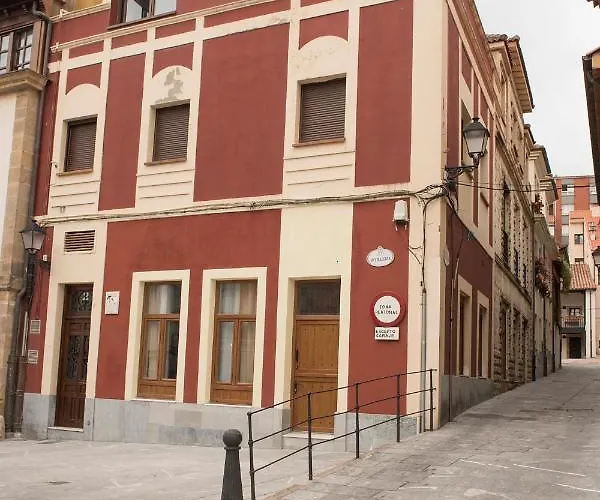 En Cimadevilla Junto Al Puerto Deportivo Apartman Gijón